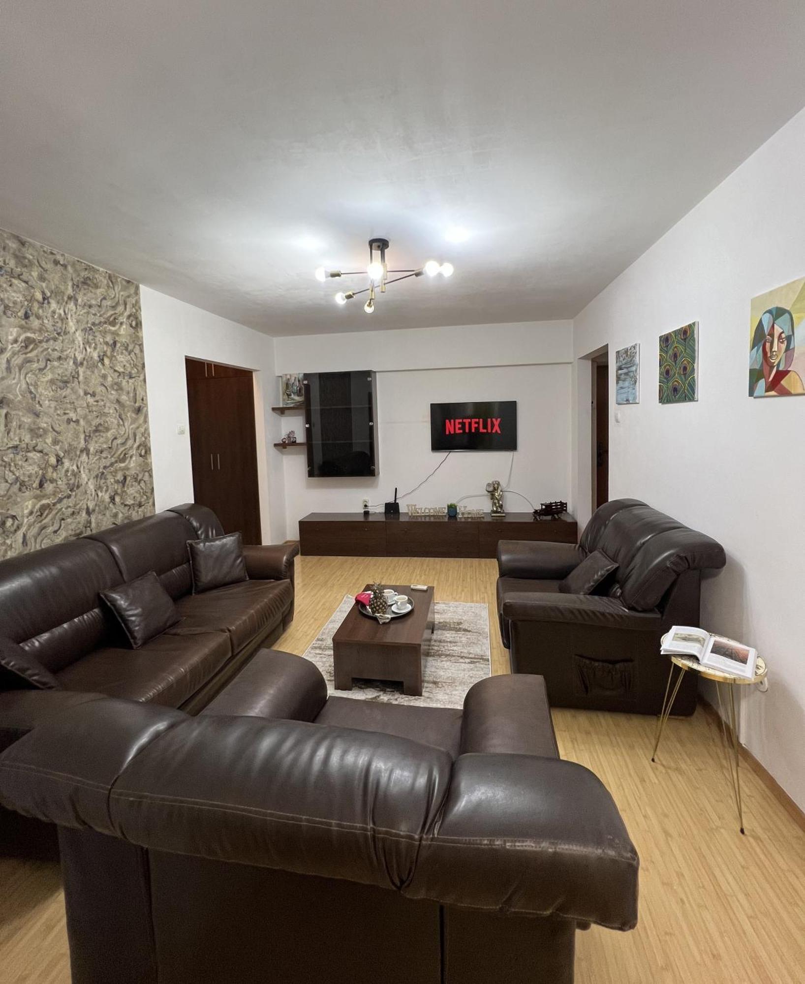 Kiwi Apart-Hotel 1Br Wi-Fi Free - Close To Old Town - Cozy Location - Shorter Or Longer Stay - R&M Boutique บูคาเรสต์ ภายนอก รูปภาพ